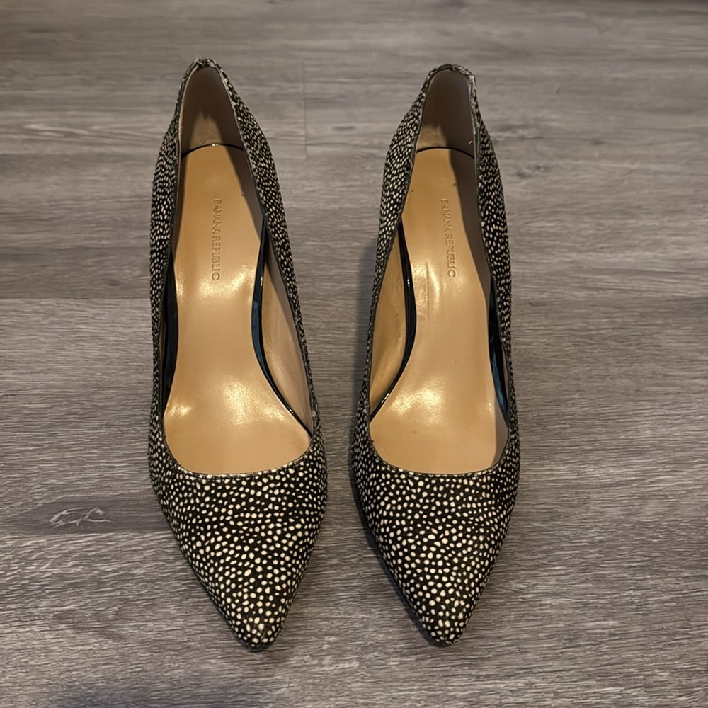 Banana Republic Real Fur Animal Print Pointed Toe Pumps - Picture 2 of 11